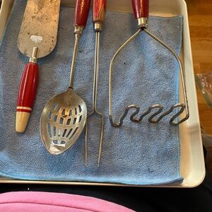 Red-Handled Stainless Steel Kitchen Tool Set - Multipurpose Cooking Utensils.